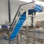 Briefly describe the features of easy-to-clean conveyor belts and weight sorters